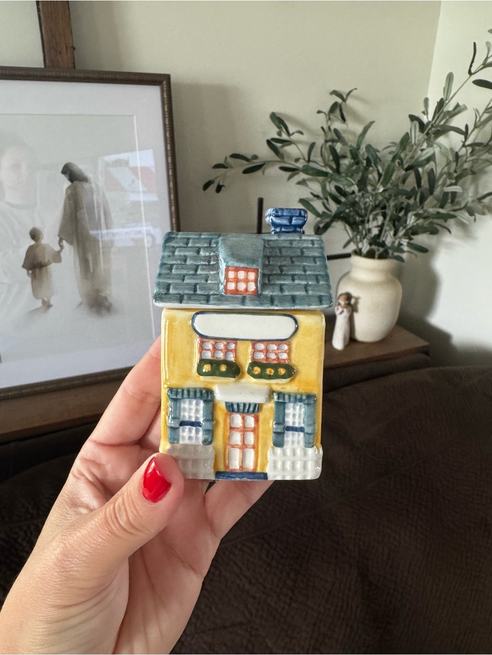 Avon - Cottage Collection Spice Jar yellow house